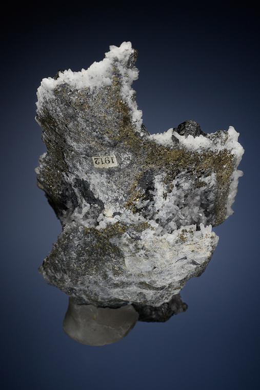 BOURNONITE on QUARTZ